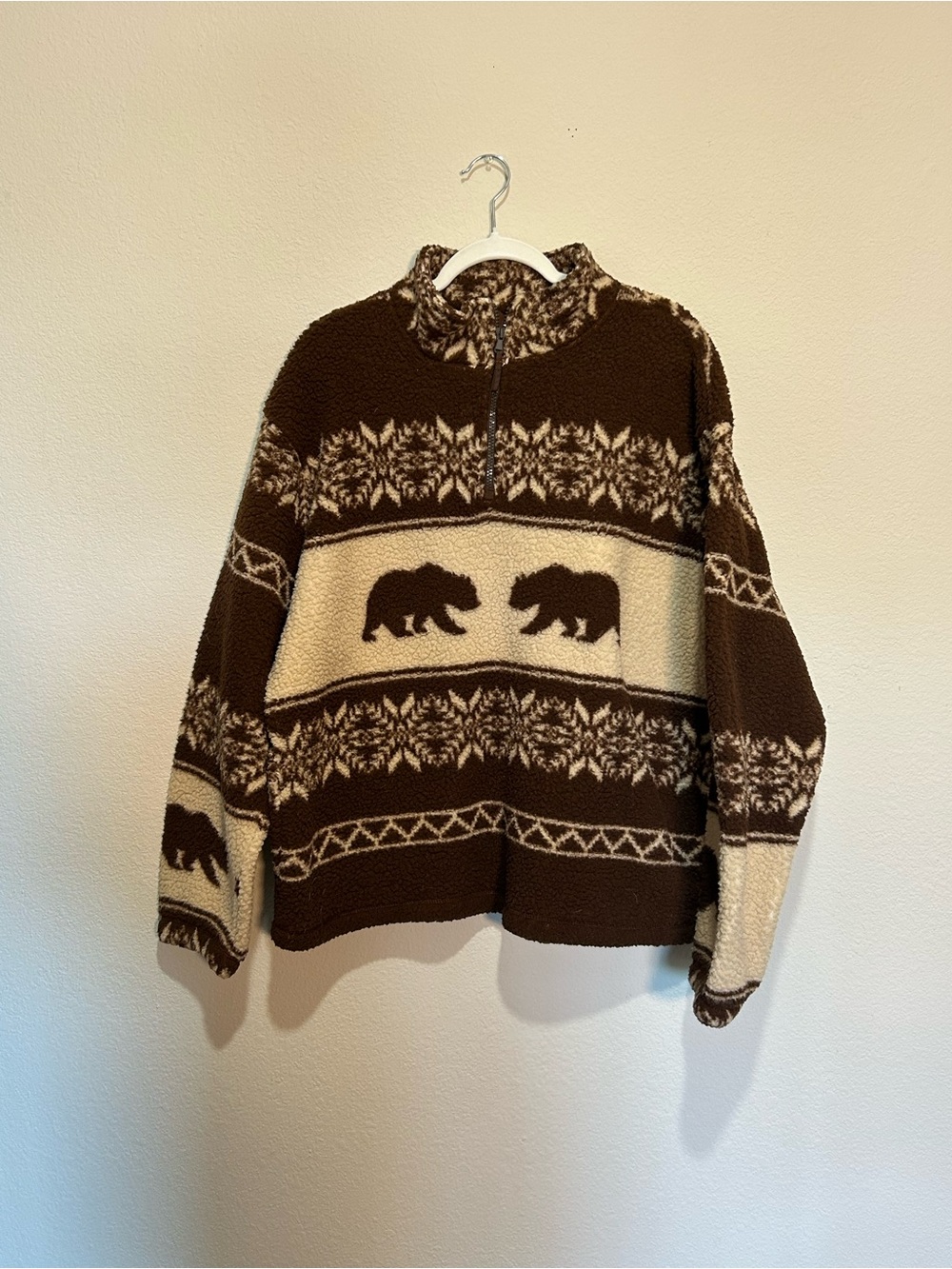 Old Navy Men's Brown and Cream Bear Pattern Quarter-Zip Sweater